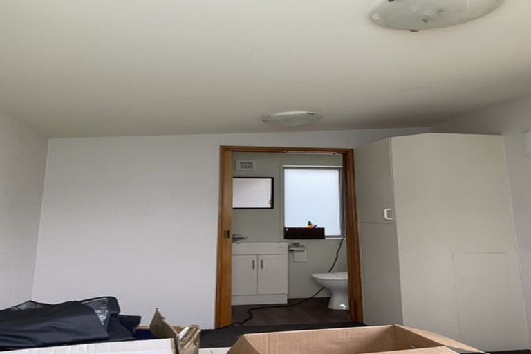 Photo of property in 19 Denvir Street, Strowan, Christchurch, 8052