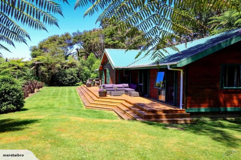 Photo of property in 86 Stoney Creek Drive, Waitakere, Henderson, 0782