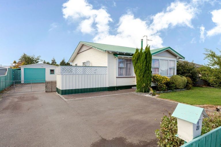 Photo of property in 20 Thyra Street, Dannevirke, 4930