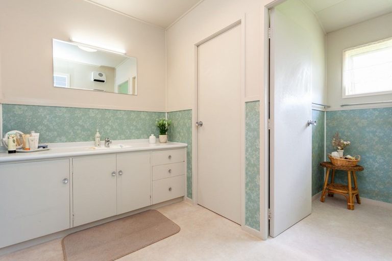 Photo of property in 10 Jordan Place, Tirau, 3410