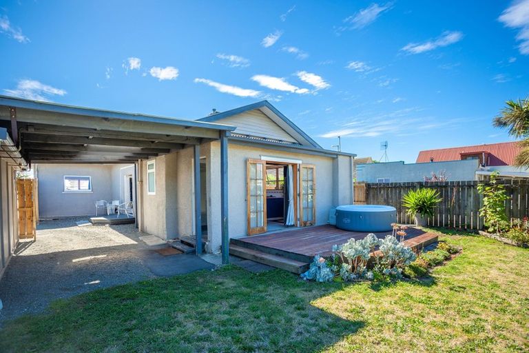 Photo of property in 2/95 Muritai Street, Tahunanui, Nelson, 7011