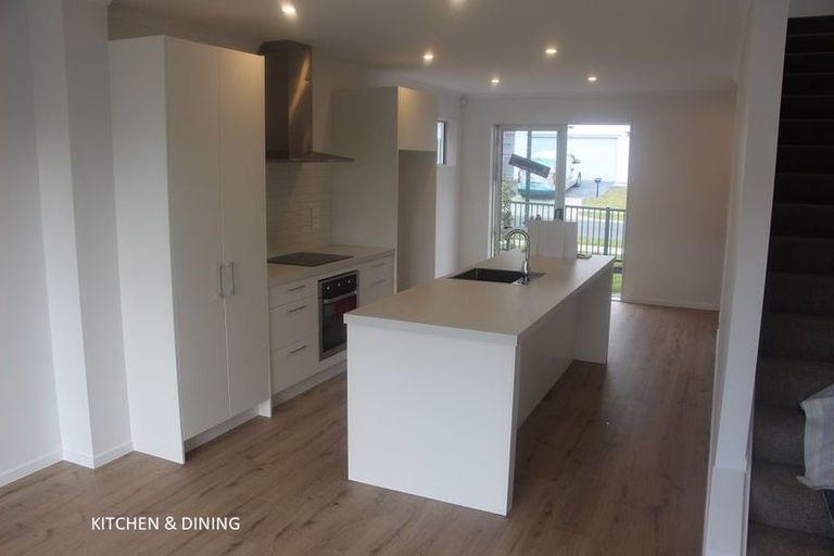 Photo of property in 29 Ambar Ridge Avenue, Massey, Auckland, 0614