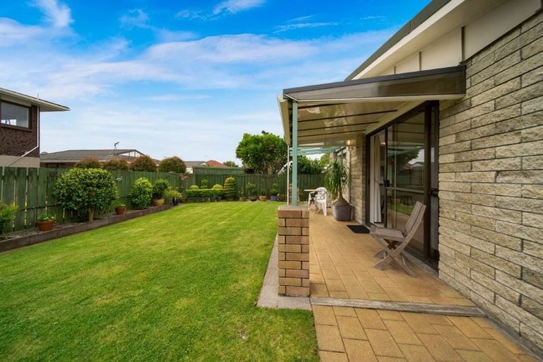 Photo of property in 13a Karamu Street, Strandon, New Plymouth, 4312