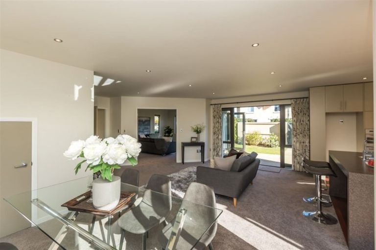 Photo of property in 2 Westburn Terrace, Burnside, Christchurch, 8041