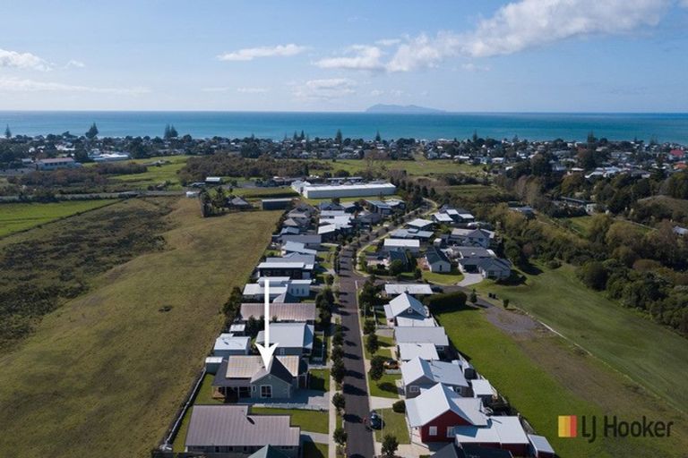 Photo of property in 46 Ocean Breeze Drive, Waihi Beach, 3611