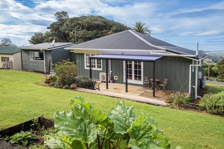 Photo of property in 846 State Highway 14, Maungatapere, Whangarei, 0179