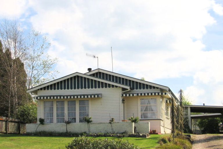 Photo of property in 121 Ngongotaha Road, Ngongotaha, Rotorua, 3010