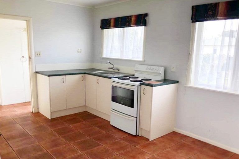 Photo of property in 1/103 Clevedon Road, Papakura, 2110