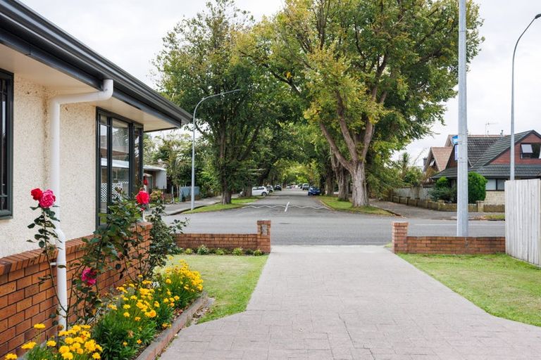 Photo of property in 206 Park Road, Hokowhitu, Palmerston North, 4410