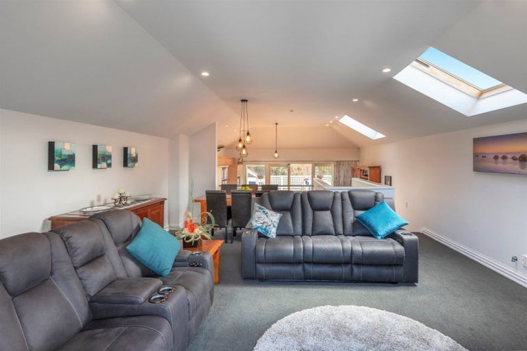 Photo of property in 153g Grant Road, Thorndon, Wellington, 6011