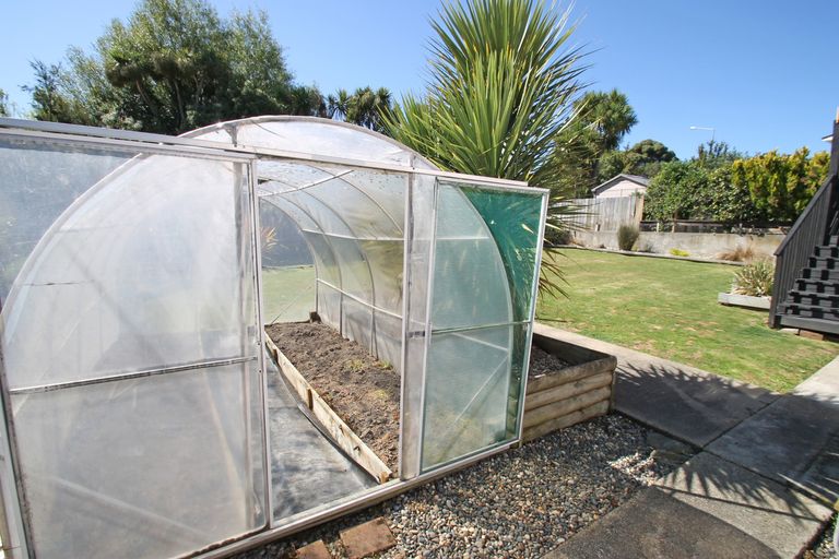 Photo of property in 7 Kinmont Crescent, Kinmont Park, Mosgiel, 9024