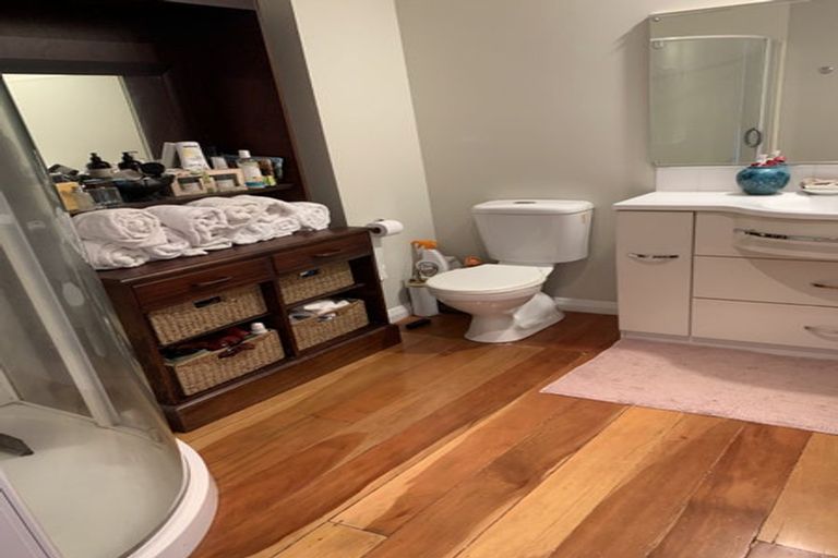 Photo of property in 11 Collingwood Street, Hokowhitu, Palmerston North, 4410