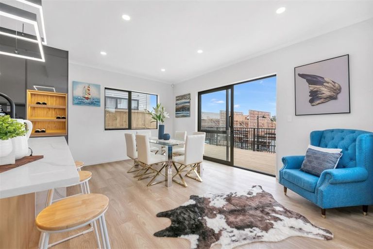 Photo of property in 1 Hing Street, Flat Bush, Auckland, 2019