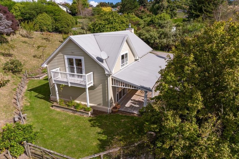 Photo of property in 8 Ramsay Drive, Acacia Bay, Taupo, 3385