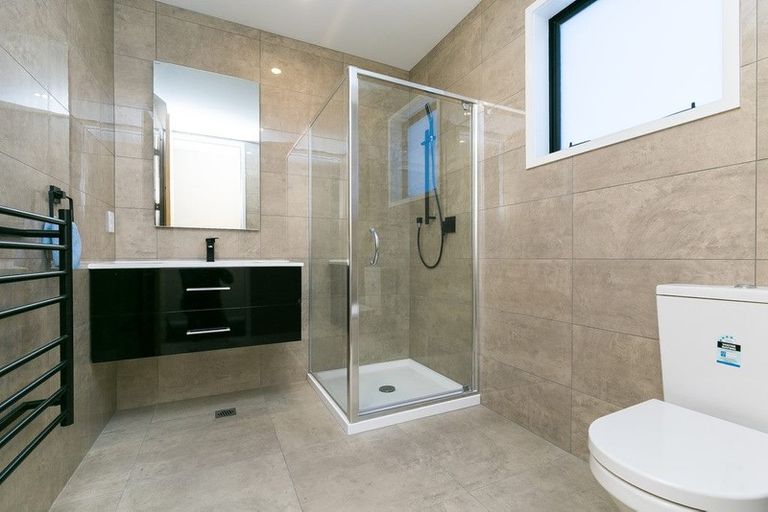 Photo of property in 7c Ropa Lane, Miramar, Wellington, 6022