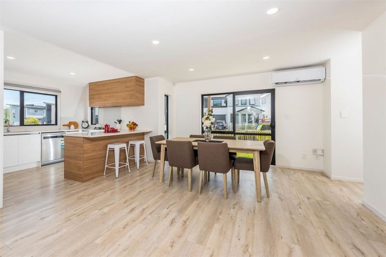 Photo of property in 2 Aviation Drive, Hobsonville, Auckland, 0616