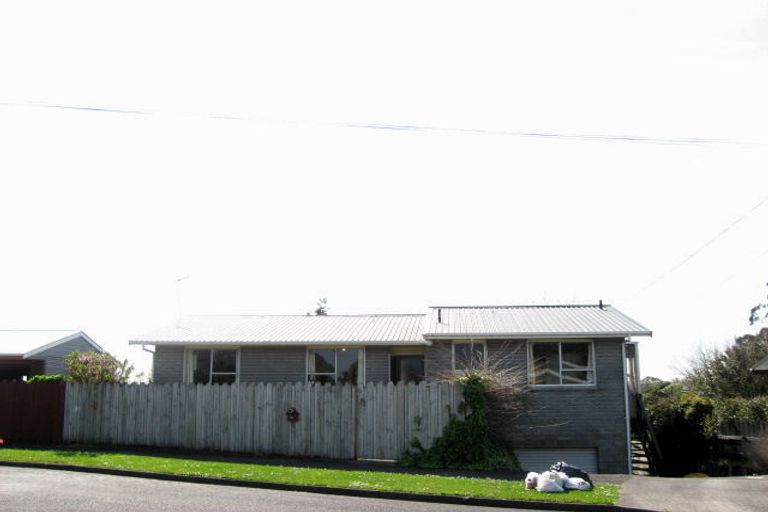 Photo of property in 28 Durham Avenue, Welbourn, New Plymouth, 4312