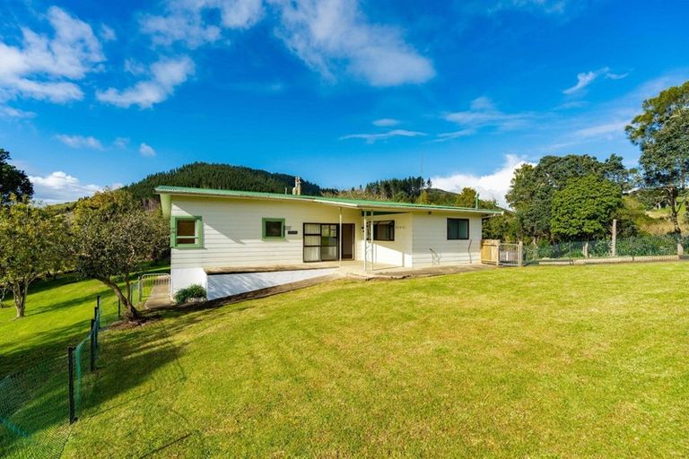 Photo of property in 2136 Waihue Road, Mamaranui, Dargaville, 0372