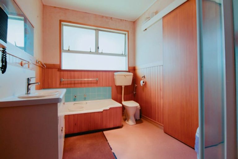 Photo of property in 30 Napier Road, Terrace End, Palmerston North, 4410