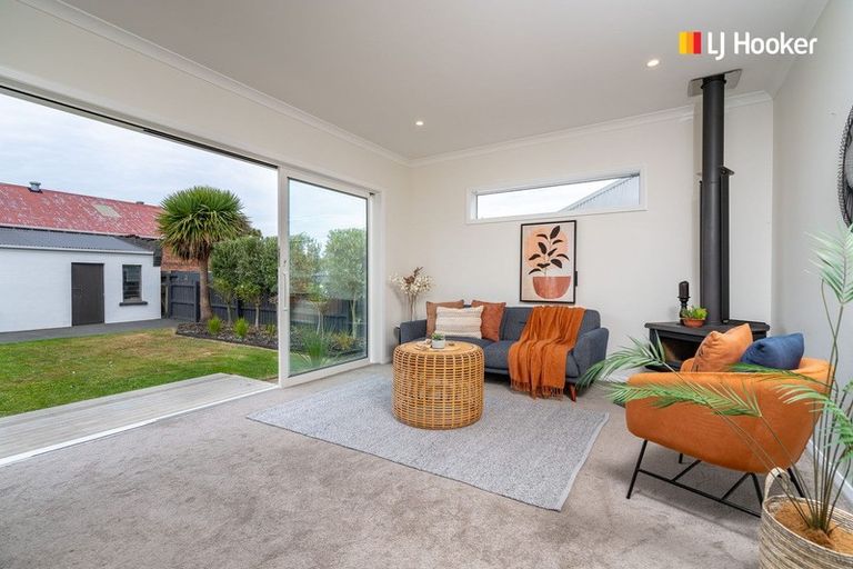 Photo of property in 65 Hargest Crescent, Saint Kilda, Dunedin, 9012