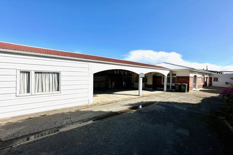 Photo of property in 14 Lowestoft Street, Balclutha, 9230