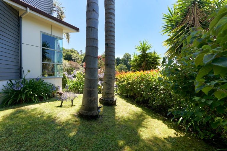 Photo of property in 30 Lowther Place, Taradale, Napier, 4112