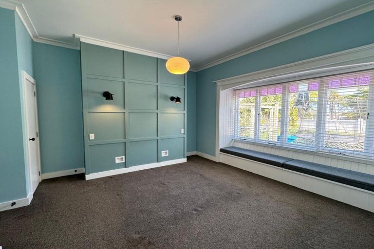 Photo of property in 127 Georges Drive, Napier South, Napier, 4110