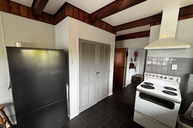 Photo of property in 39 Trelawney Crescent, Westown, New Plymouth, 4310