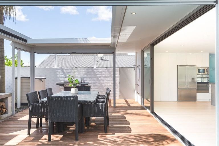 Photo of property in 249a Dickson Road, Papamoa Beach, Papamoa, 3118