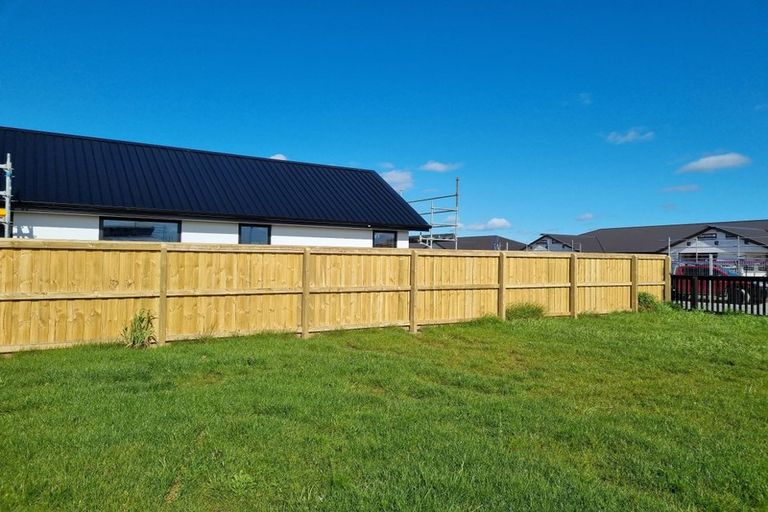 Photo of property in 9 Frank Ernest Crescent, Prebbleton, 7604