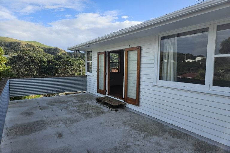 Photo of property in 6 Takutai Road, Pukerua Bay, 5026