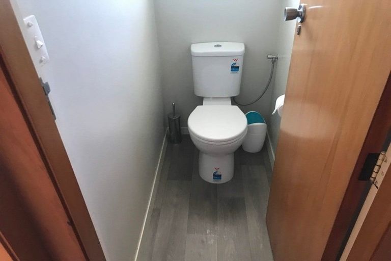 Photo of property in 2/242b Sawyers Arms Road, Bishopdale, Christchurch, 8053