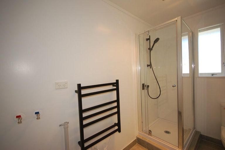 Photo of property in 8/644 Pakuranga Road, Howick, Auckland, 2010