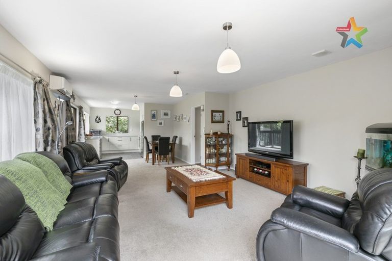 Photo of property in 3/12 Raukawa Street, Stokes Valley, Lower Hutt, 5019
