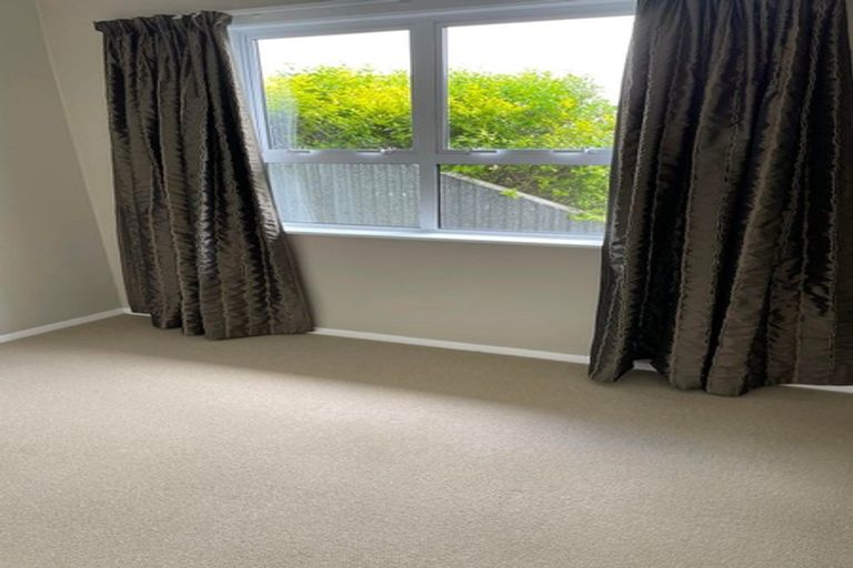 Photo of property in 23 Edwards Place, Terrace End, Palmerston North, 4410