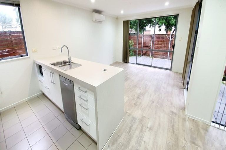 Photo of property in 31 Figaro Crescent, Takanini, 2112