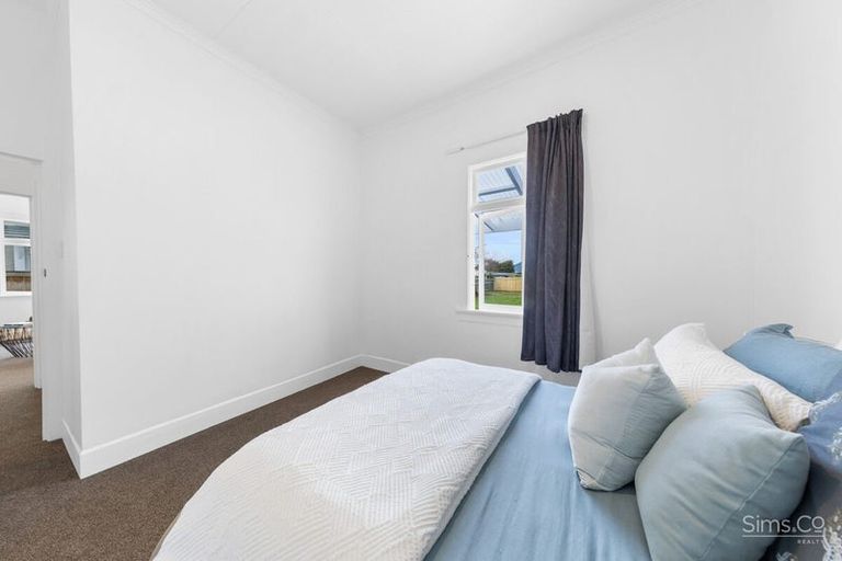 Photo of property in 4 Pharazyn Street, Gonville, Whanganui, 4500