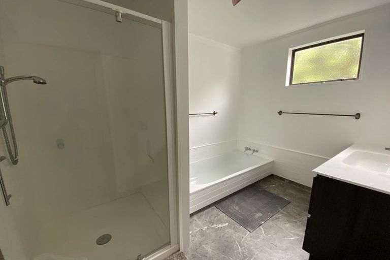 Photo of property in 2a Karamu Street, Ngaio, Wellington, 6035