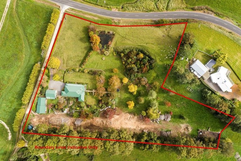 Photo of property in 549 Middle Road, Poukawa, Hastings, 4172