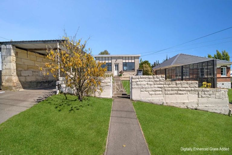 Photo of property in 26 Perth Street, South Hill, Oamaru, 9400