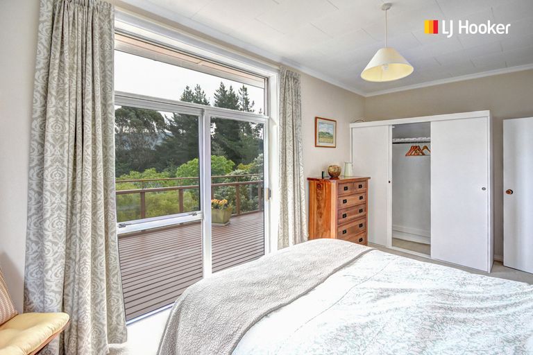 Photo of property in 22 Wharfdale Street, Macandrew Bay, Dunedin, 9014