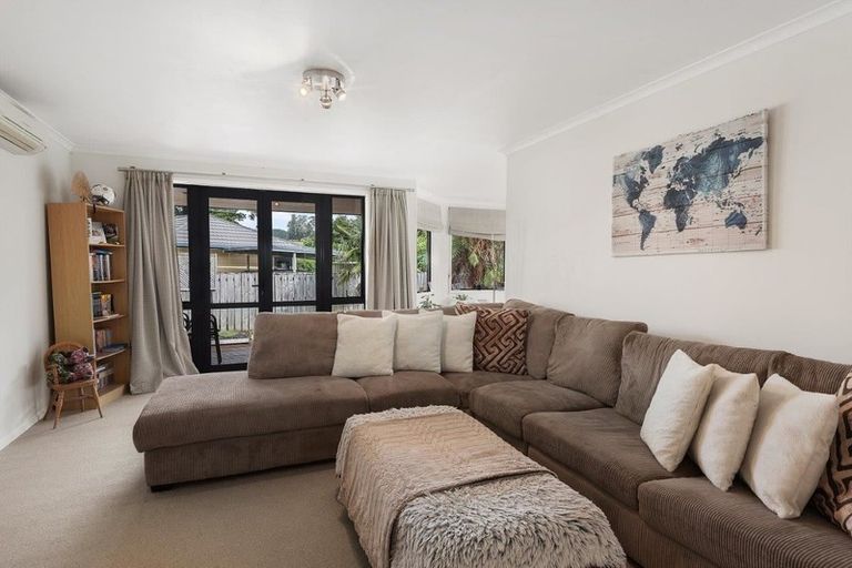 Photo of property in 14 Daviot Place, Te Kamo, Whangarei, 0112