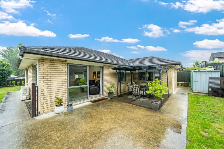 Photo of property in 3 Quartz Place, Brown Owl, Upper Hutt, 5018
