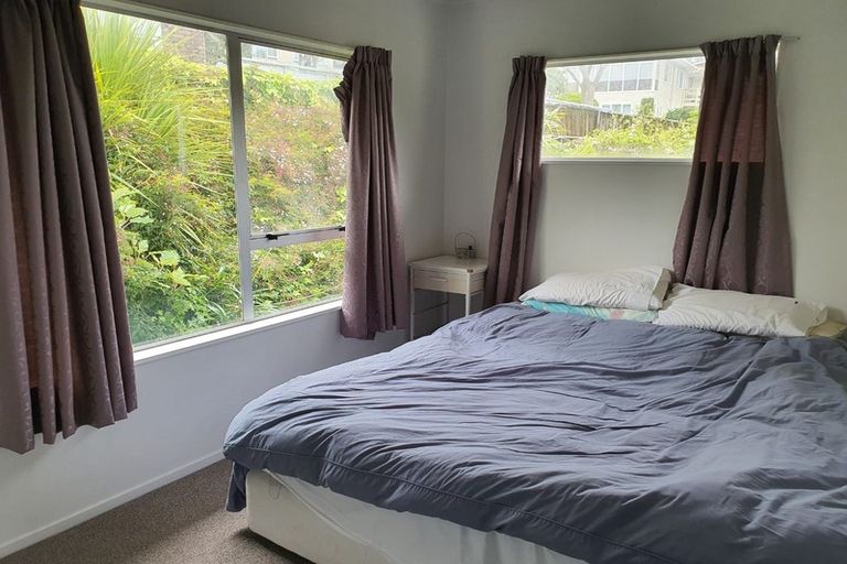 Photo of property in 13b Burdendale Grove, Churton Park, Wellington, 6037