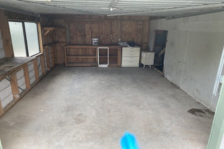 Photo of property in 98 Resolution Road, Welcome Bay, Tauranga, 3112