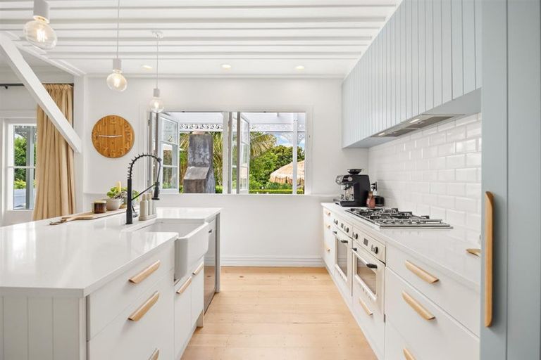 Photo of property in 173 Taha Road, Waimauku, 0881