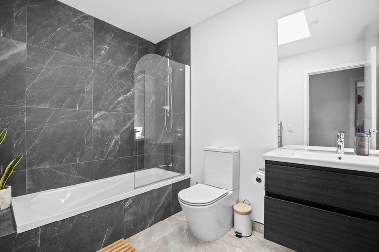 Photo of property in 48 Bragato Way, Cromwell, 9310