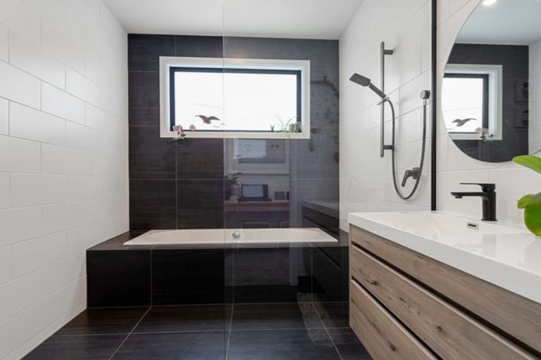 Photo of property in 10 Shearwater Lane, Point Wells, Warkworth, 0986