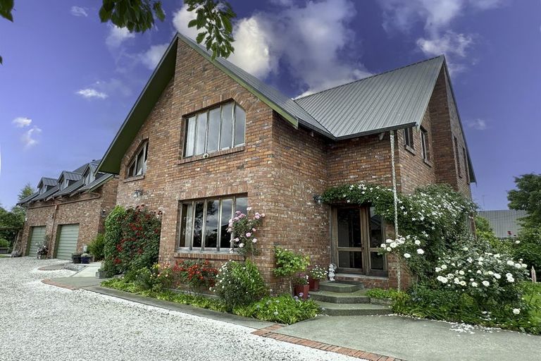 Photo of property in 20 Saint Leonards Road, Temuka, 7920