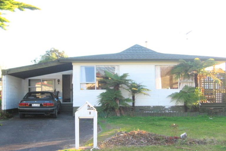 Photo of property in 2 Norfolk Place, Pukete, Hamilton, 3200